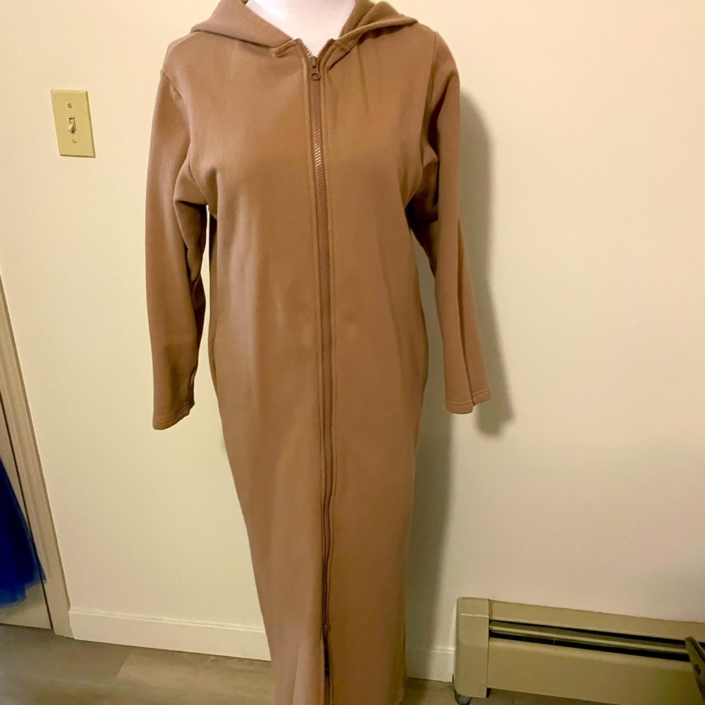 Very cozy Smash + Tess long zip up hoodie